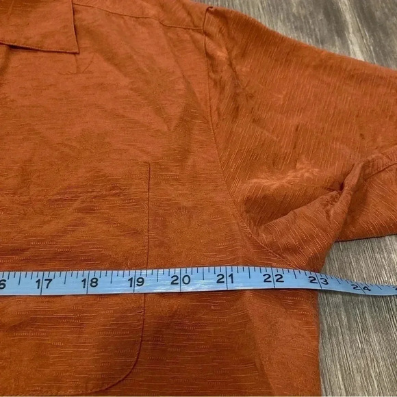 Visitor 100% Silk‎ Short Sleeve Shirt Mens M Button Down Casual - Picture 3 of 7